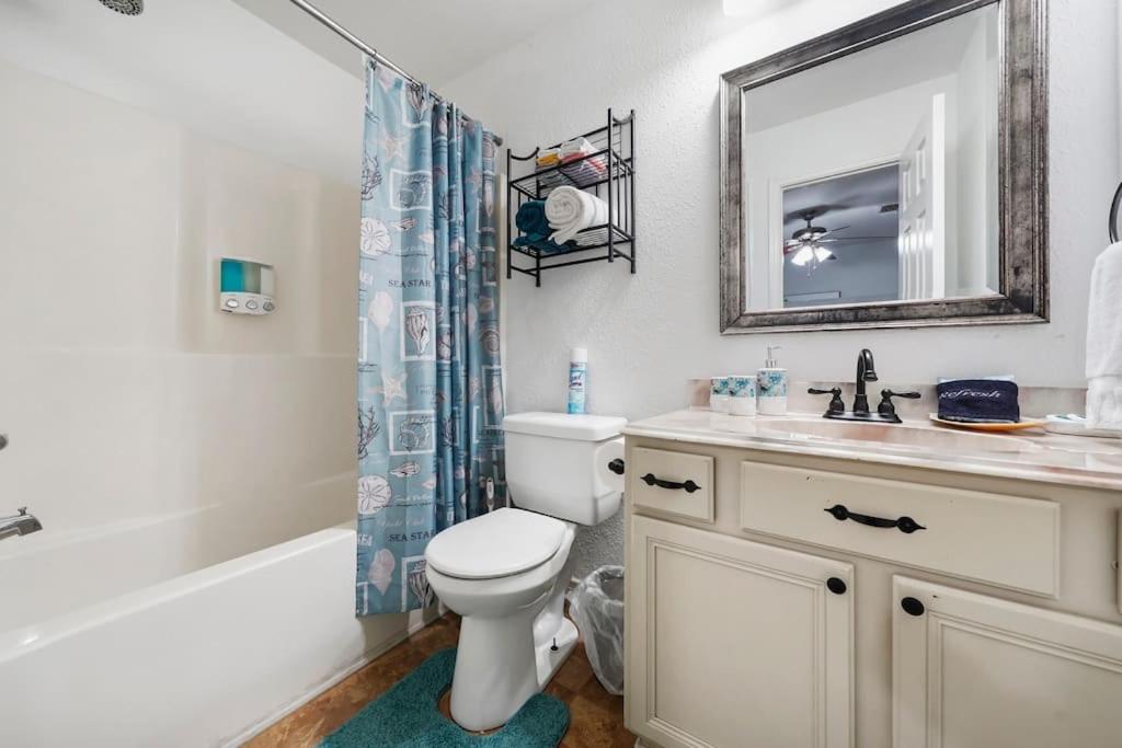 Galveston Beach House Family/Pet Friendly Bagian luar foto
